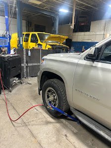 Fast service auto center photo 4