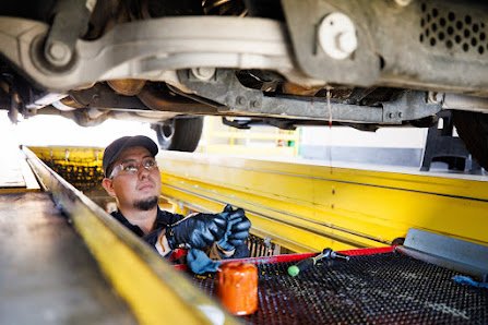 Jiffy Lube Oil Change photo 2
