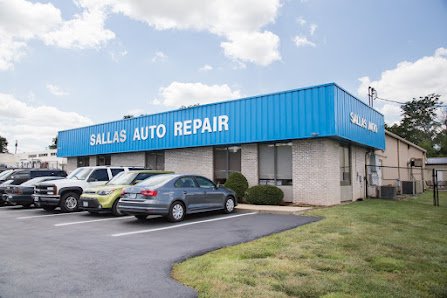 Sallas Auto Repair photo 4