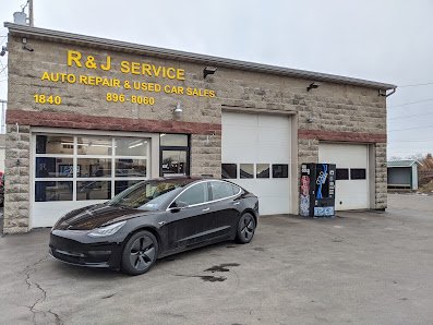 R & J Service photo 2