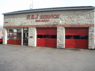 R & J Service photo 4